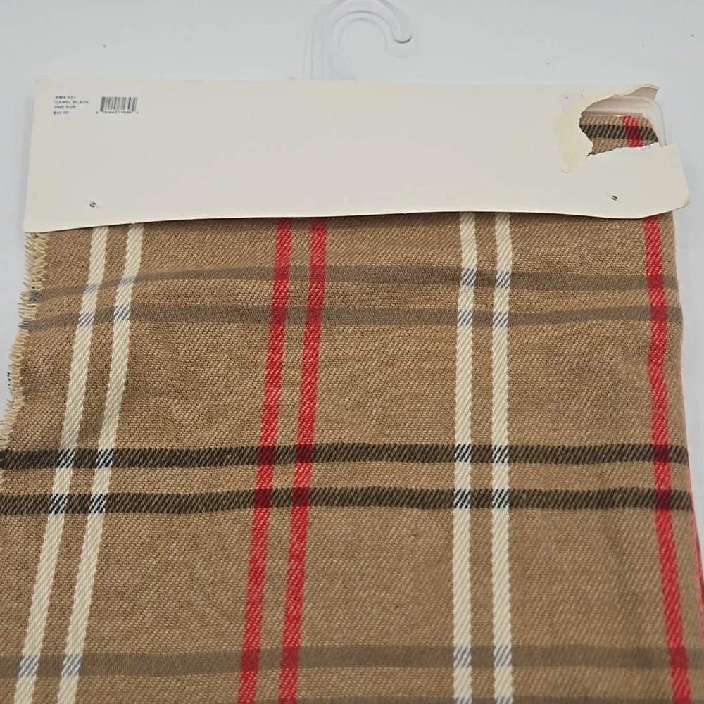 STEVE MADDEN NWT One Size Plaid Scarf Tan Cream Red Black